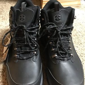 Khombu hiking boots